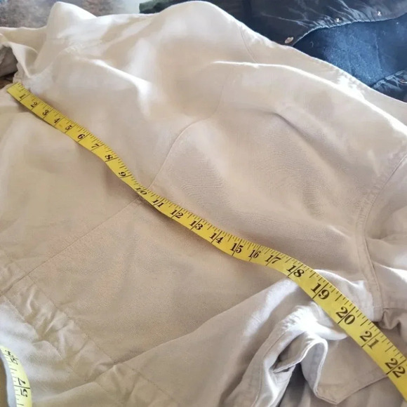 Aritzia Babaton  Clarence Jacket Linen Lyocell Cream - Picture 12 of 15